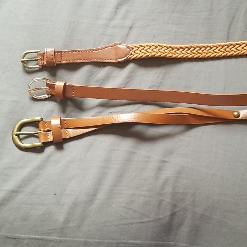 3 girls/teens belts